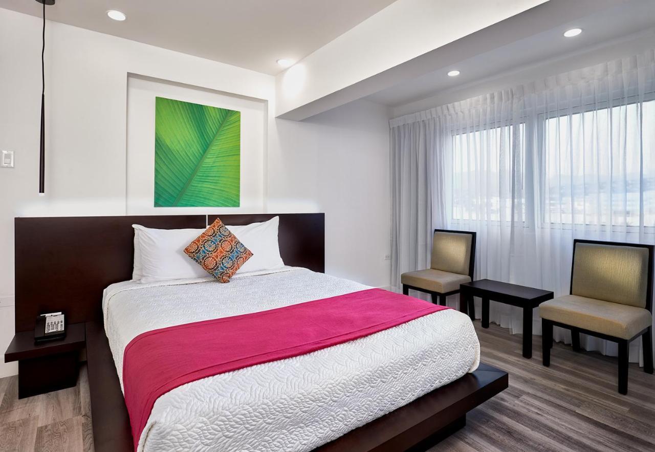 R Hotel Kingston Esterno foto