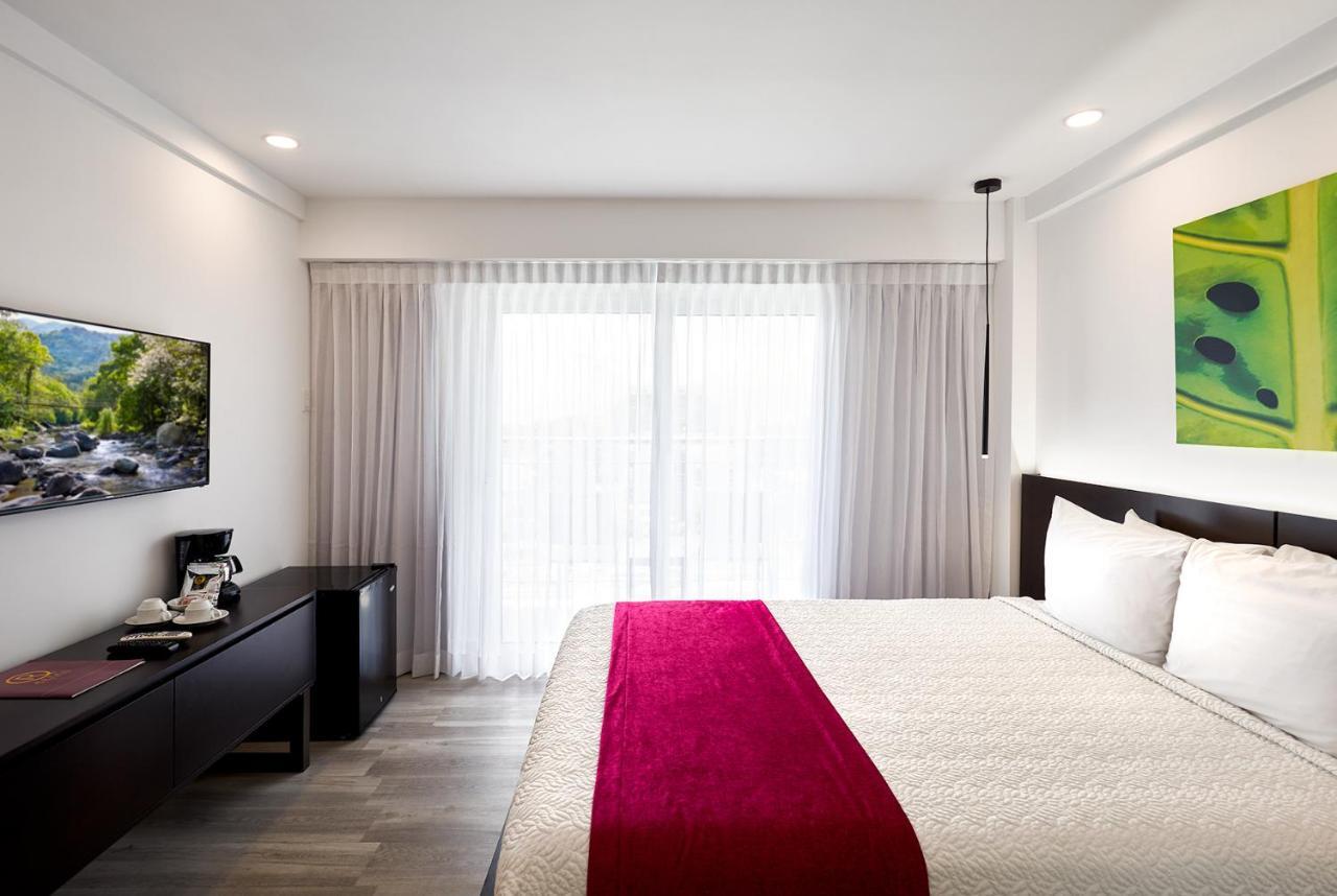 R Hotel Kingston Esterno foto